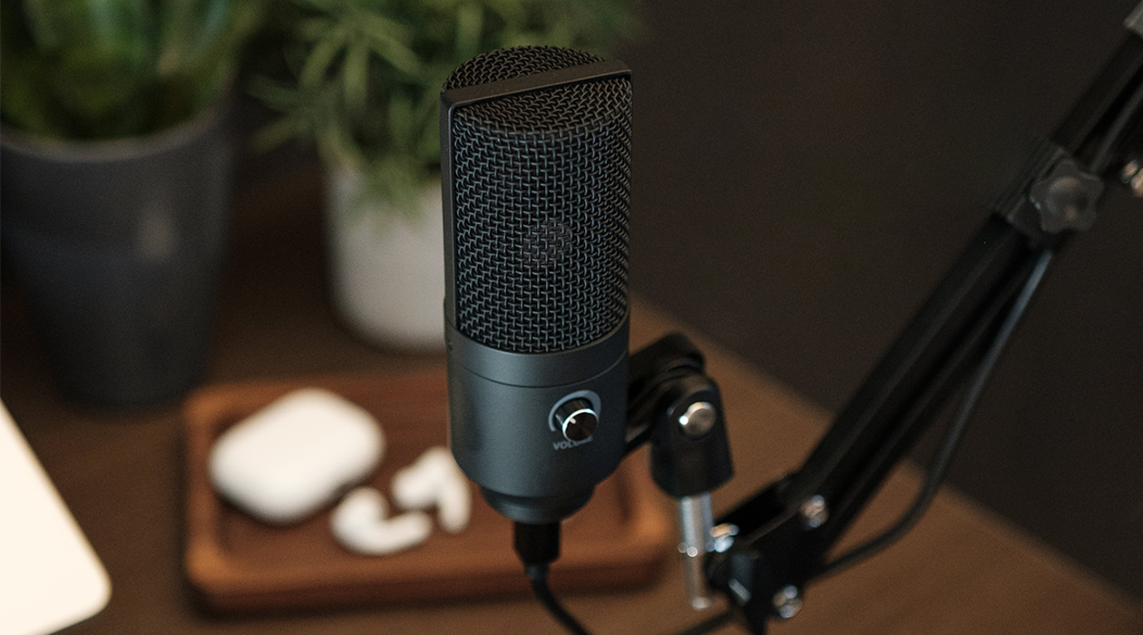 interview podcast scene bayssan